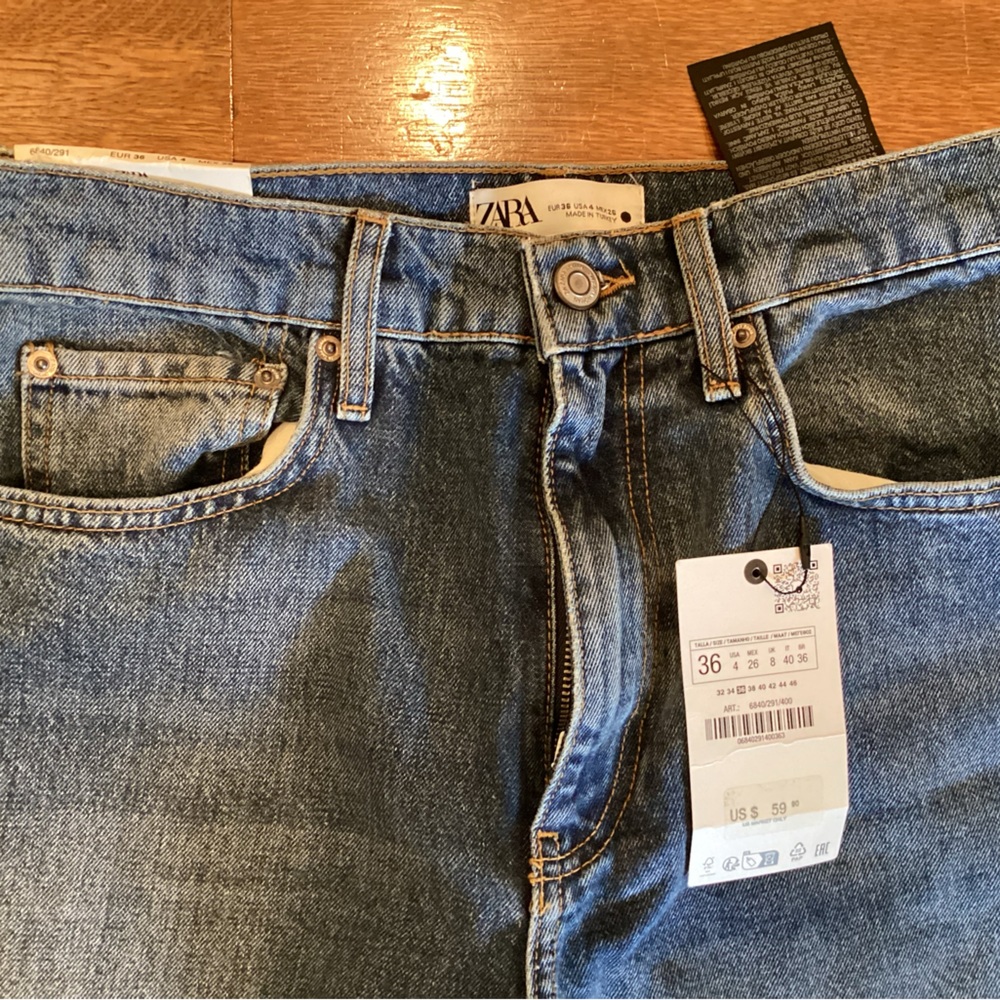 NWT Zara mid rise slim straight jean - Picture 3 of 4